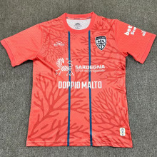 2025/26 Cagliari 4Th Fans Soccer Jersey 卡利亚里