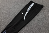 2025 Italy Black Sweater Tracksuit