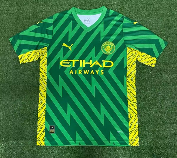 Manchester City goalkeeper Fans  1:1 Quality Soccer Jersey    23-24