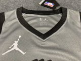 NBA Nets grey Irving No.11  1:1