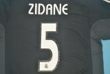Retro Real Madrid Away 1:1 Quality Soccer Jersey  2004 2005