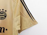 Retro Bayern Munich Away  1:1 Quality Soccer Jersey   2004-2005