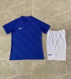 Nike  T  shirt 760