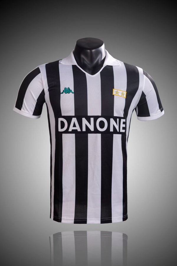 Retro Juventus Home  1:1 Quality Soccer Jersey    1992 -1994