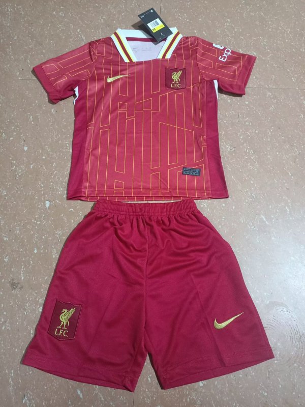 Liverpool Home Kids 1:1 Quality Soccer Jersey   24-25