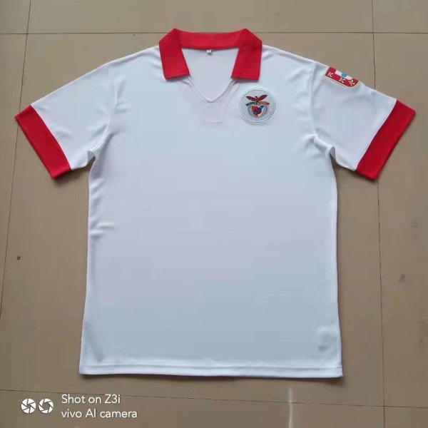 Retro SL Benfica Away Fans  1:1 Quality Soccer Jersey  1961