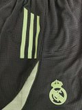 Real Madrid player  Kids 1:1 Quality Soccer Jersey  25-26