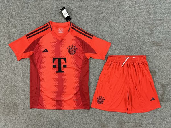 Bayern Munich home Fans suit  1:1 Quality Soccer Jersey   24-25