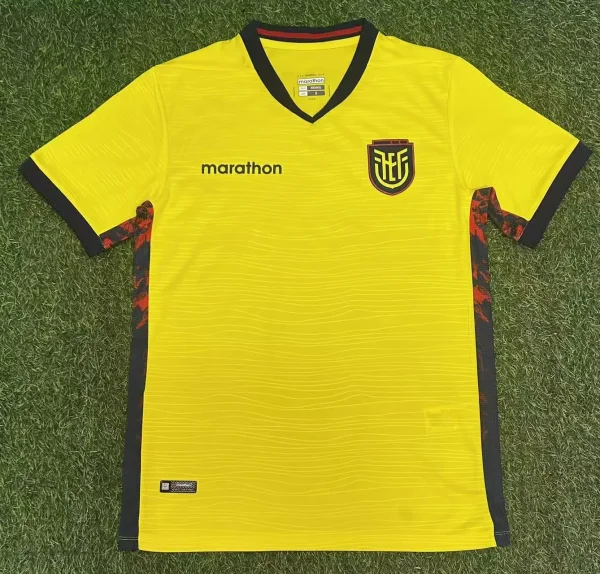Ecuador Home  Fans 1:1 Quality Soccer Jersey  26-27 (2026)