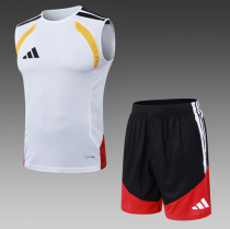 Adidas Clover Vest  (Germany ) Training White With Pants Sets Player 1:1 Quality Soccer Jersey  26-27（2026）