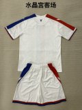 Crystal Palace Away Fans  (Kids and Man)  1:1 Quality Soccer Jersey  25-26
