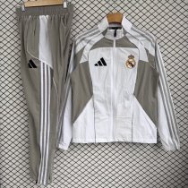 Real Madrid   Windbreaker Sets With pants  White 1:1 Quality Soccer Jersey  25-26