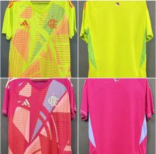 Flamengo home Fans goalkeeper 1:1 Quality Soccer Jersey  25-26