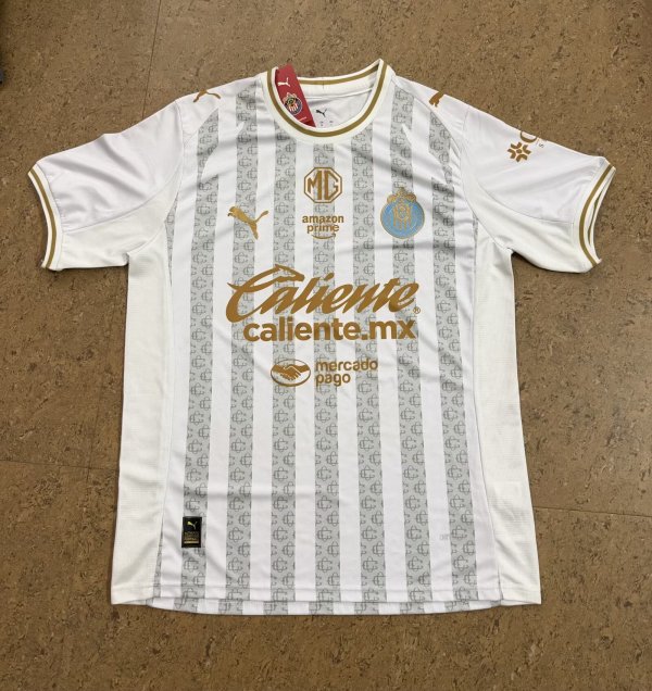 Chivas (Guadalajara ) Third Away  Fans 1:1 Quality Soccer Jersey  26-27