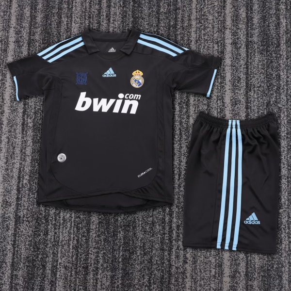 Retro Real Madrid away kids  2009-2010