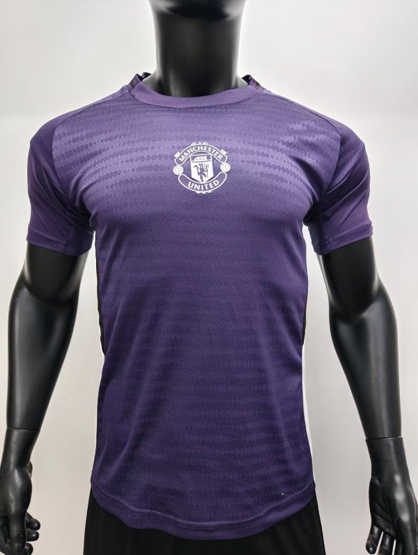 Manchester United Training  Special Edition Player 1:1 Quality Soccer Jersey   25-26