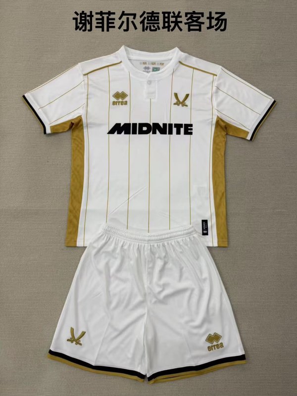 Sheffield United Away Fans  (Kids and Man)  1:1 Quality Soccer Jersey  25-26
