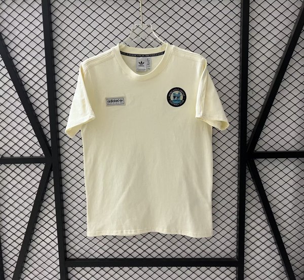 Newcastle Adidas Clover  T-shirt  beige Fans 1:1 Quality Soccer Jersey  25-26