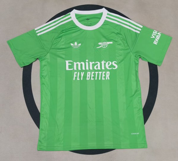 Arsenal  goalkeeper green Fans 1:1 Quality Soccer Jersey    24-25
