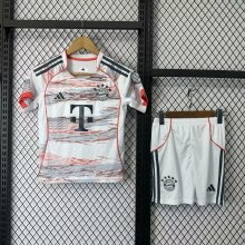 Bayern Munich Away With Pants Sets Fans  1:1 Quality Soccer Jersey   25-26