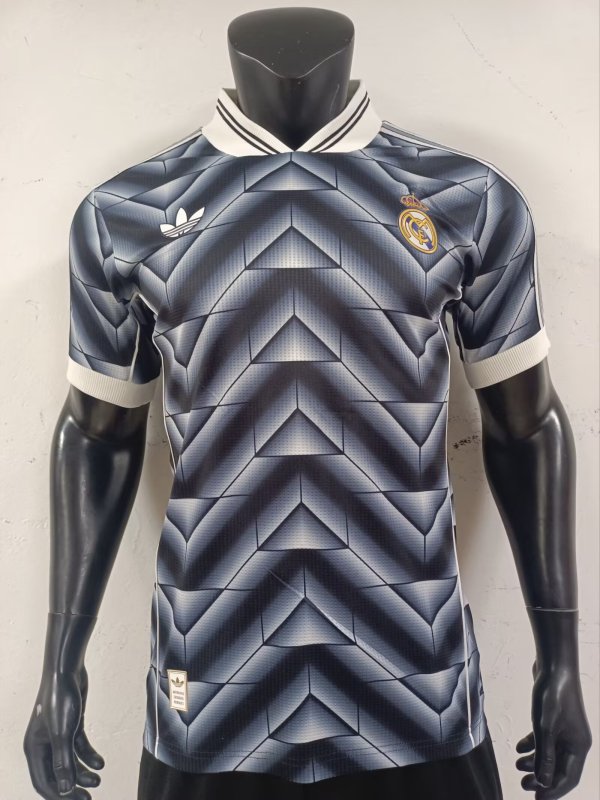 Real Madrid Special Edition Retro  Fans  1:1 Quality Soccer Jersey   25-26