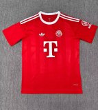 Bayern Munich   goalkeeper  fans 1:1 Quality Soccer Jersey   25-26