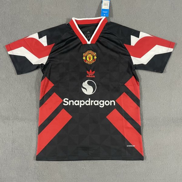 Manchester United Special Edition Black Fans 1:1 Quality Soccer Jersey    25-26