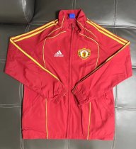 Manchester United Windbreaker  Red 1:1 Quality Soccer Jersey  25-26