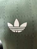 Bayern Munich  Third Light Green  Player 1:1 Quality Soccer Jersey  25-26