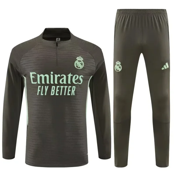 Real Madrid  Player Training  Tracksuit khaki (Kids And Man )  1:1  25-26