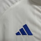 Real Madrid  Windbreaker  White 1:1 Quality Soccer Jersey  25-26