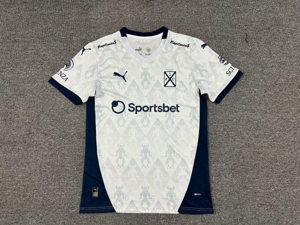 Independiente  away fans 1:1  25-26