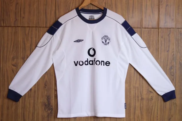 Retro Manchester united long  away 1:1 Quality Soccer Jersey  1999-2000