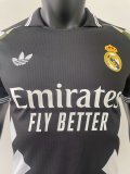 Real Madrid Special Edition  Player 1:1  25-26