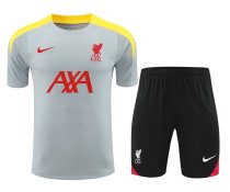 Liverpool Training clothing set 1:1 Quality Soccer Jersey   24-25