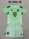 Bayern Munich  Goalkeeper GREEN Fans Kits  1:1 Quality Soccer Jersey  25-26 (kids and man )