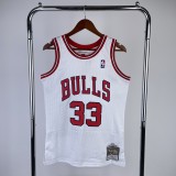 Chicago Bulls White #33 PIPPEN 1:1 Quality NBA  Season Jerseys  1998