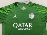 PSG Paris goalkeeper green fans 1:1 Quality Soccer Jersey  25-26