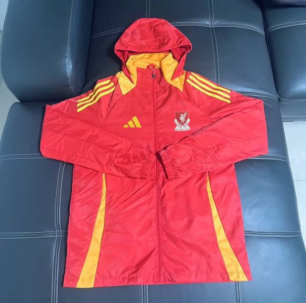 Liverpool  Windbreaker  Red 1:1 Quality Soccer Jersey  25-26