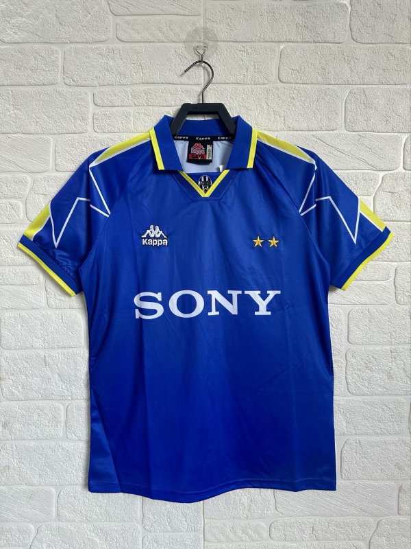 Retro Juventus away 1:1 Quality Soccer Jersey    1996 -1997