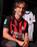 AC Milan Home #14 Modric player  1:1 Quality Soccer Jersey  25-26