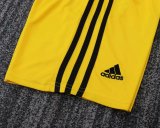 Retro Real Madrid  goalkeeper kids  1:1 Quality Soccer Jersey  2011-2012