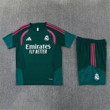 Real Madrid  Training  Fans Sets Green (Kids And Man 16-2XL) 1:1 Quality Soccer Jersey 26-27 (2026)