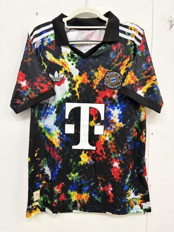 Bayern Munich Oktoberfest Special Edition  Fans 1:1 Quality Soccer Jersey 26-27