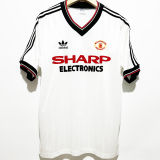 1982/83 M Utd Away White Retro Soccer Jersey