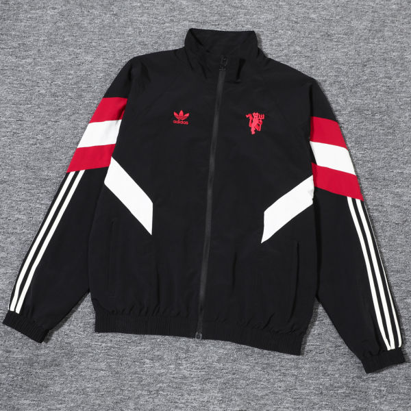 2024/25 M Utd Black Windbreaker