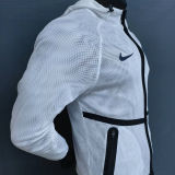 2026/27 England Double Layered Windbreaker  (Size is Slightly Small ,Please Purchase a Large Size)