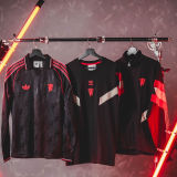 2025 M Utd Black Cotton Retro Style Jersey