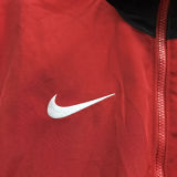 2025/26 M Utd Red Retro Windbreaker