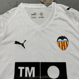 2025/26 Valencia Home White Fans Soccer Jersey  带广告5